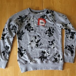 The North Face Women's French Terry Crew Neck Sweatshirt